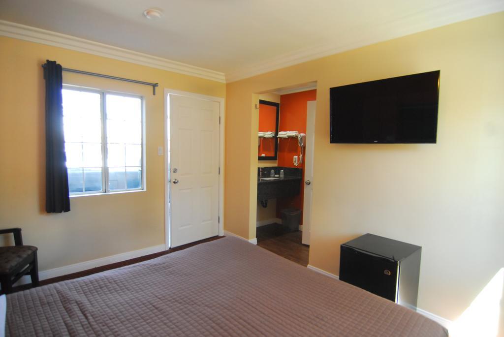 Studio City Inn - Near Universal Studios Hollywood Лос-Анджелес Экстерьер фото